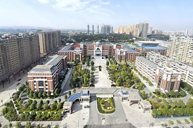 湖南省岳陽(yáng)市岳陽(yáng)市第十五中學(xué)(圖1) 湖南省岳陽(yáng)市岳陽(yáng)市第十五中學(xué)(圖1)